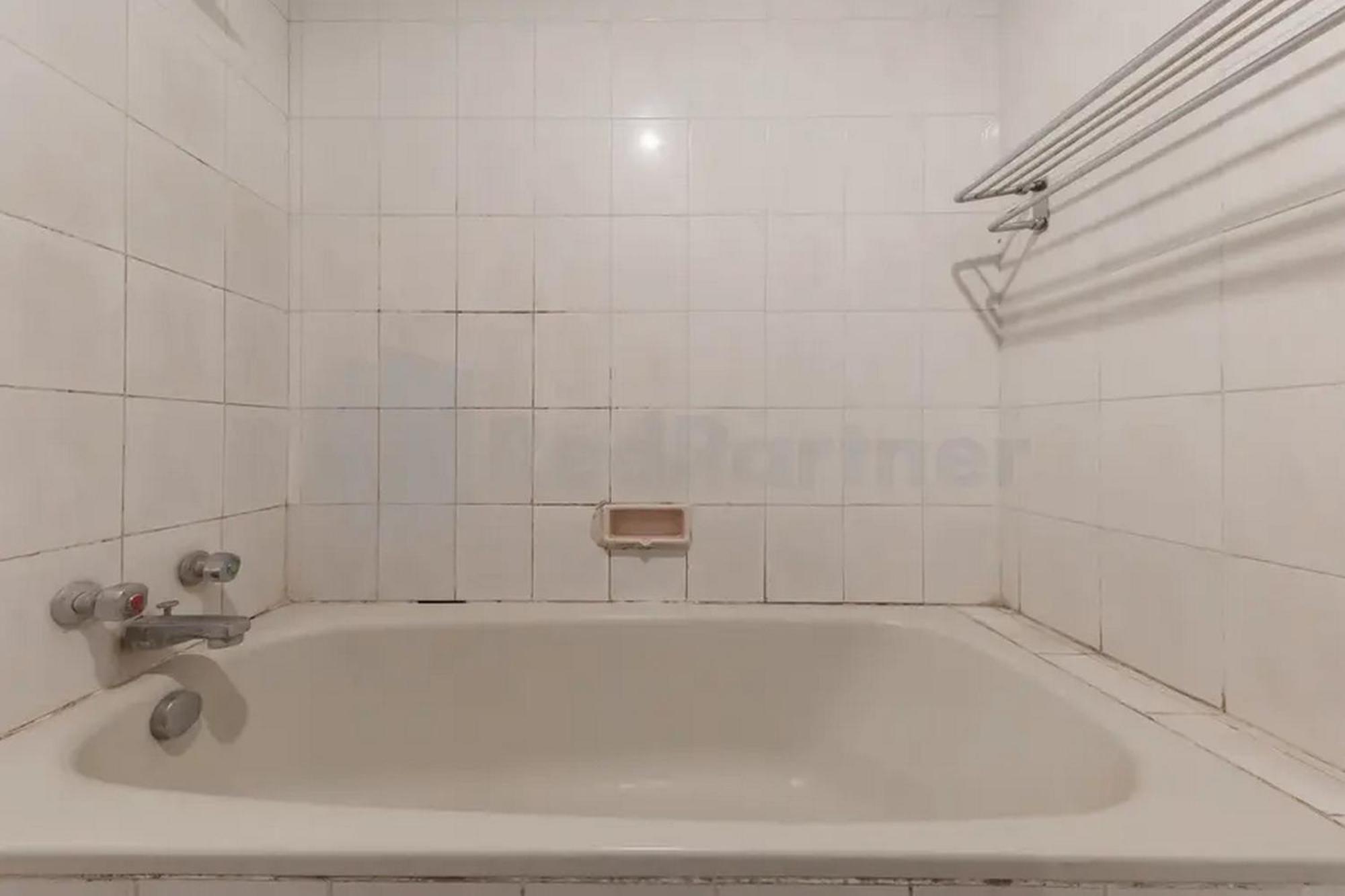 Hotel Ayong Linggarjati Kuningan Mitra Reddoorz Kültér fotó